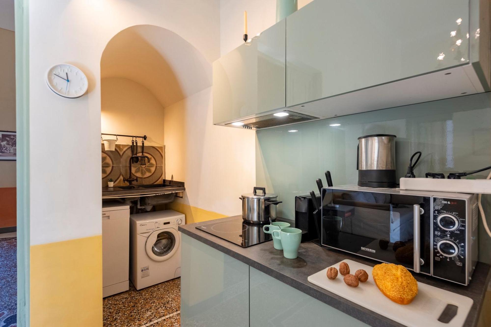 Apartment Precious Historic Center - Happy