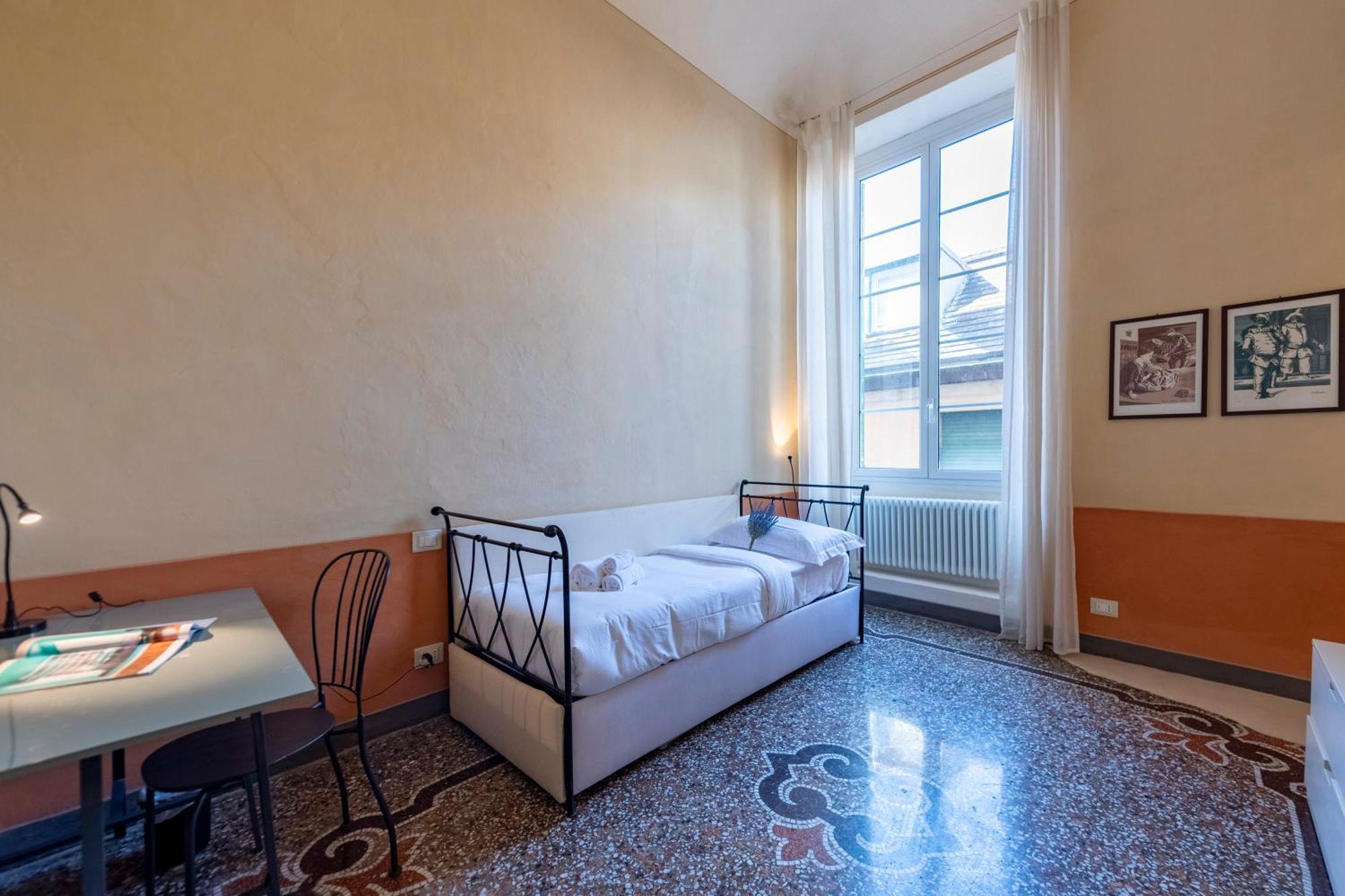 Apartment Precious Historic Center - Happy