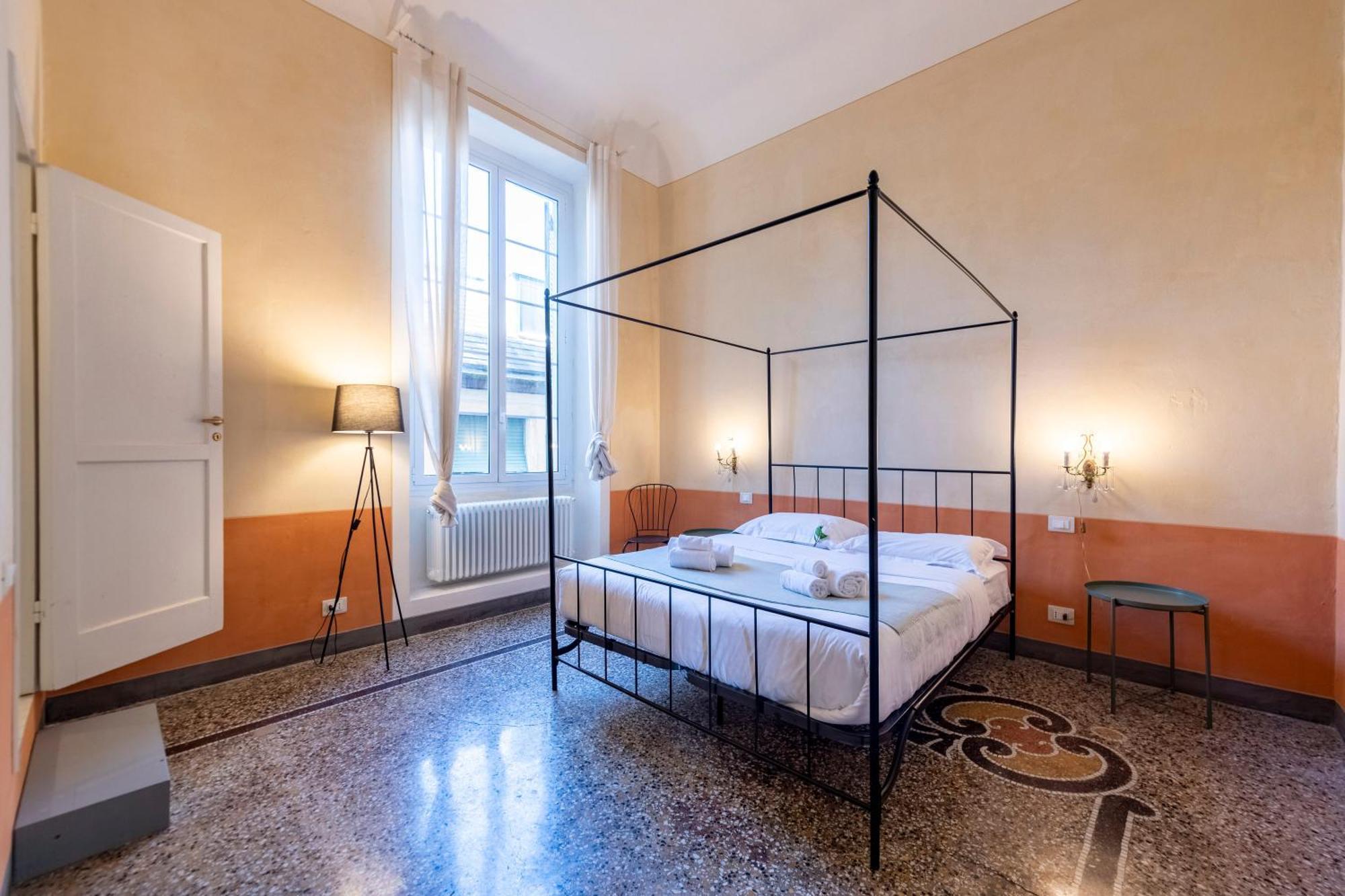 Apartment Precious Historic Center - Happy *